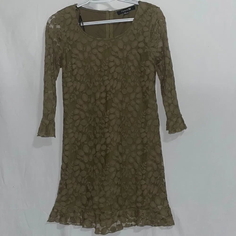 Forever 21 mid length quarter sleeve dress